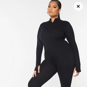 Unworn Pretty little thing Black jumpsuit
